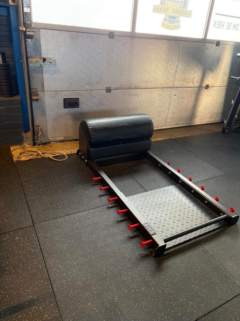 PIVOT Hip-Thrust, Ophalen, Zo goed als nieuw, Rug, Krachtstation