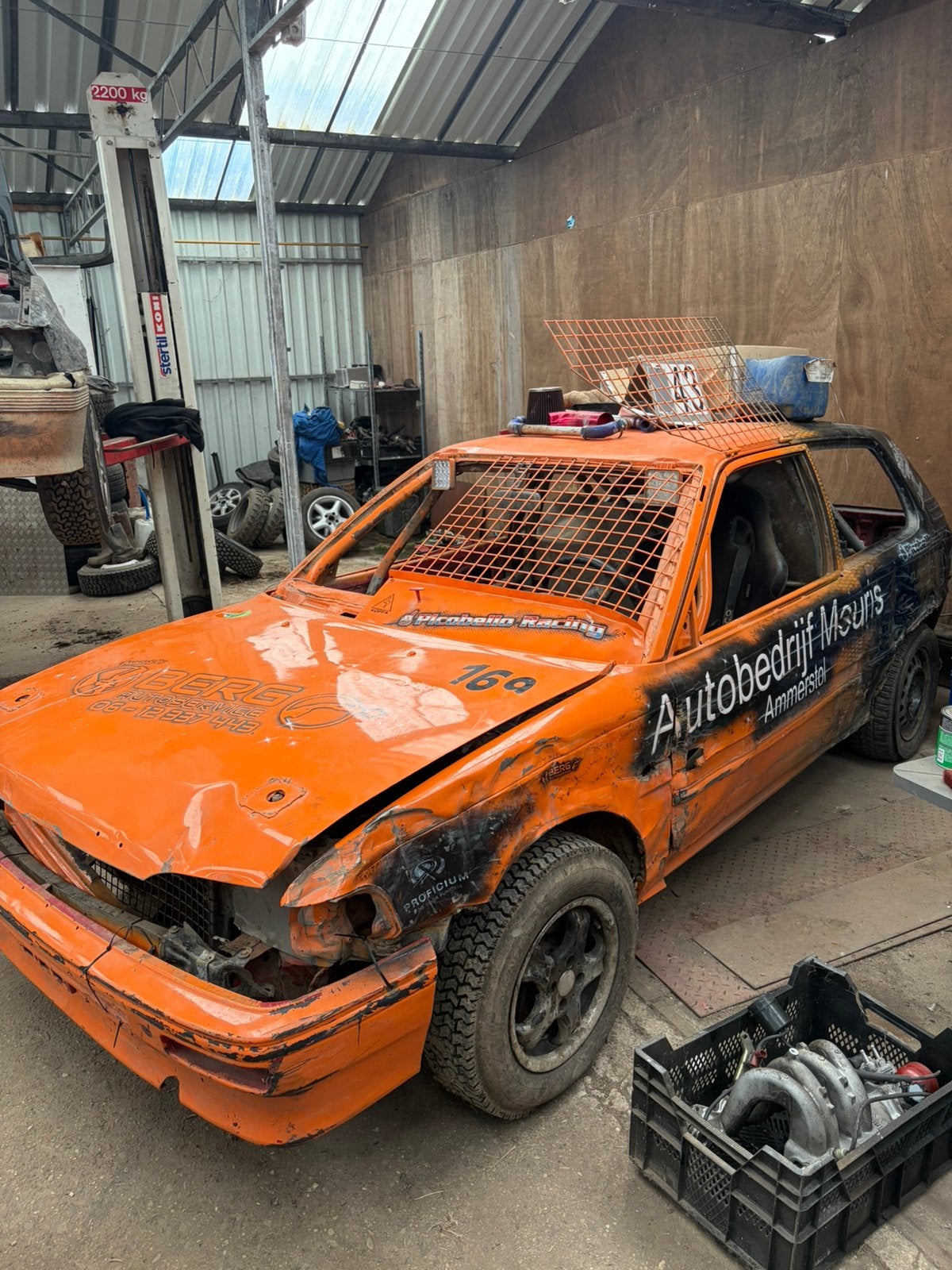 Toyota corolla crossauto 1,8 moet weg!, Ophalen, Zo goed als nieuw