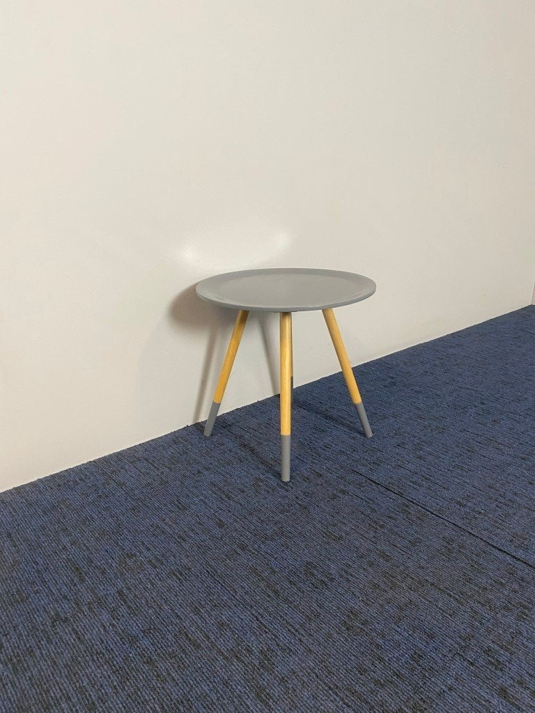 2 x Bijzettafel Zuiver Two Tone, antraciet/eiken, Ophalen, Gebruikt