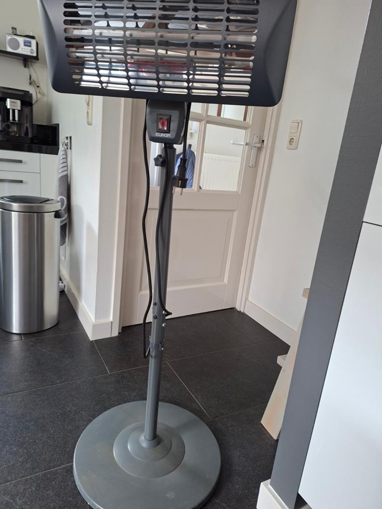 Terrasverwarmer Eurom Q-time 2000S Elektrische, Vloer, Zo goed als nieuw, Waterbestendig, Ophalen