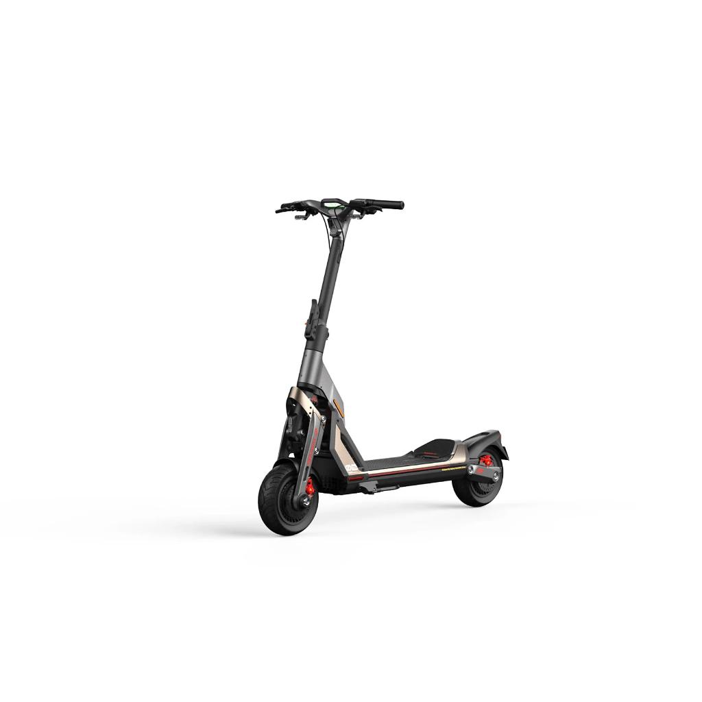 Segway GT2P superaanbieding Nieuw en gratis levering, Fietsen en Brommers, Steps, Verzenden, Nieuw, Elektrische step (E-scooter)