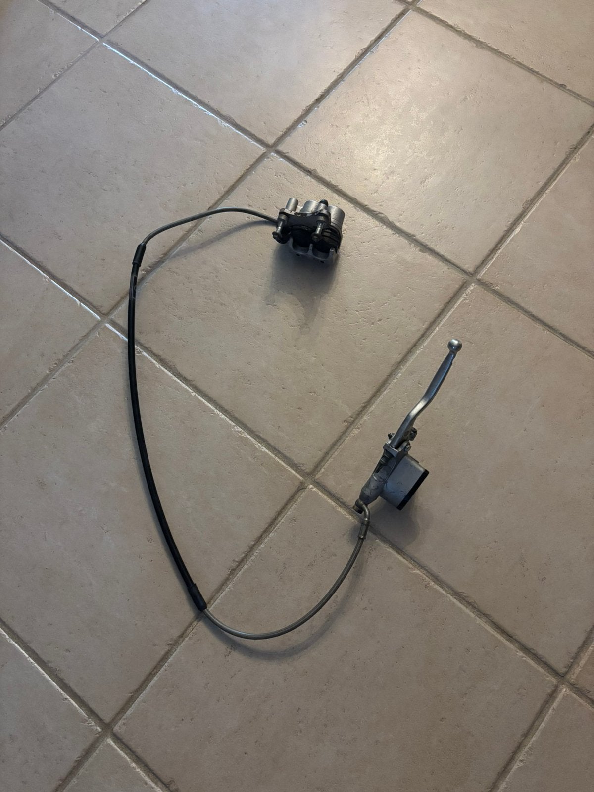 Complete voorrem voor honda hm 50 en vent 50/50cc motorfiets, Fietsen en Brommers, Ophalen of Verzenden, Zo goed als nieuw