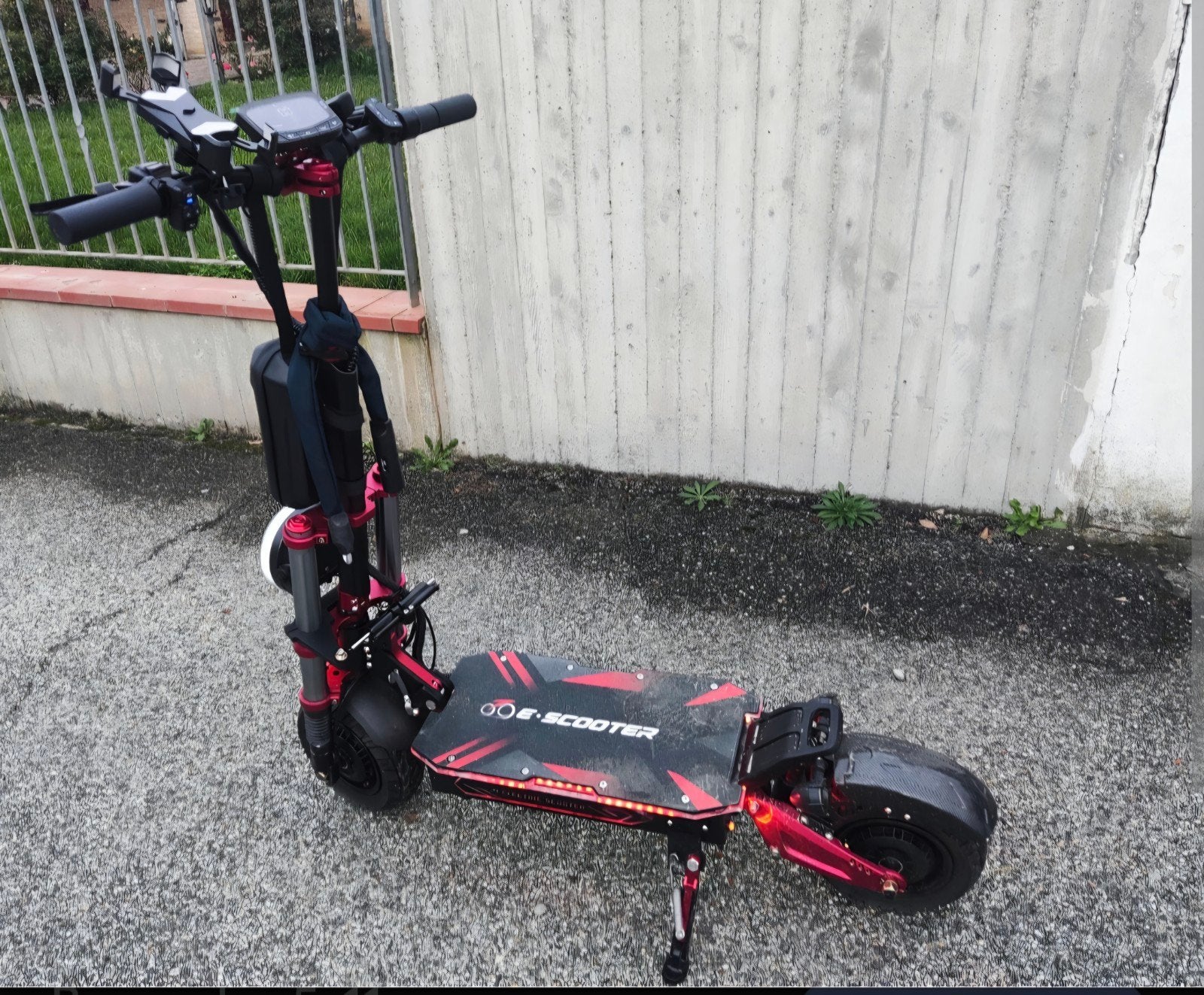 Boyueda S5-11 E-step - 6000W, 85 km/u, 120 km bereik, Fietsen en Brommers, Steps, Ophalen, Zo goed als nieuw, Elektrische step (E-scooter)