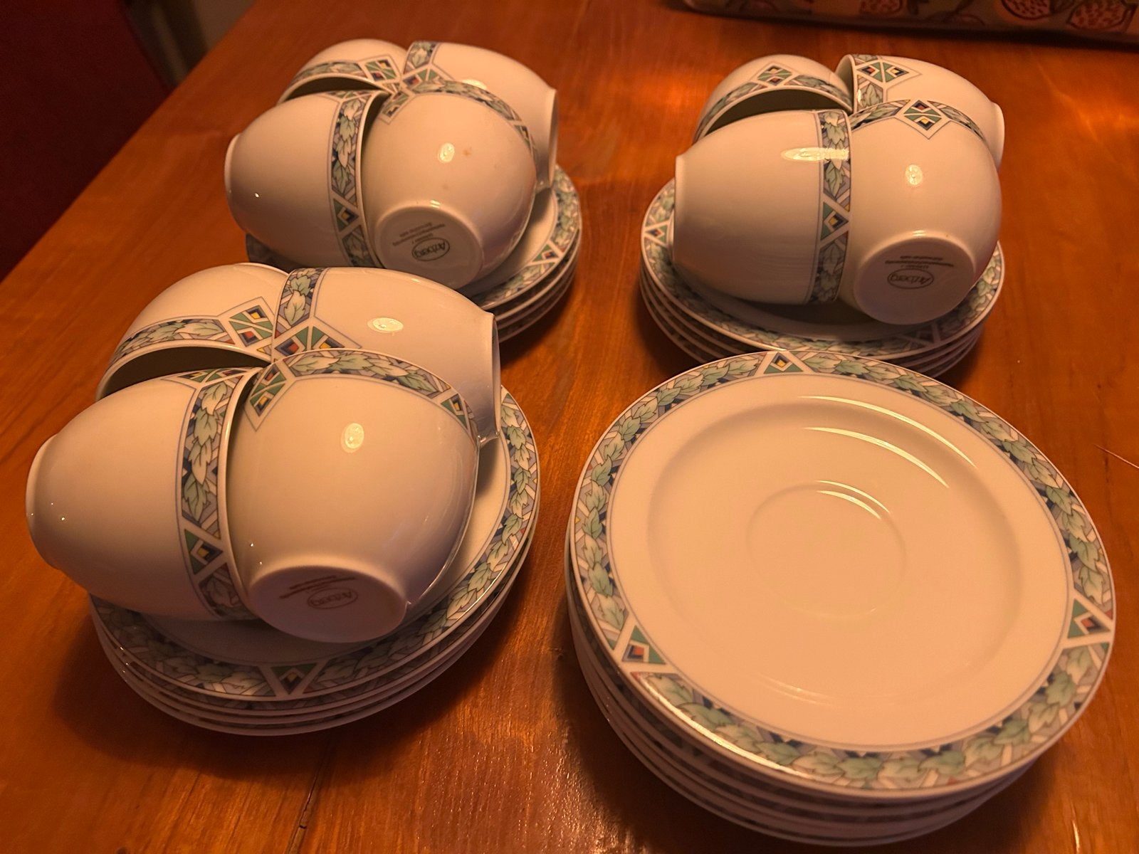 Mooie set Arzberg kopjes en schotels, 12 stuks, Ophalen, Gebruikt, Keramiek, Overige stijlen