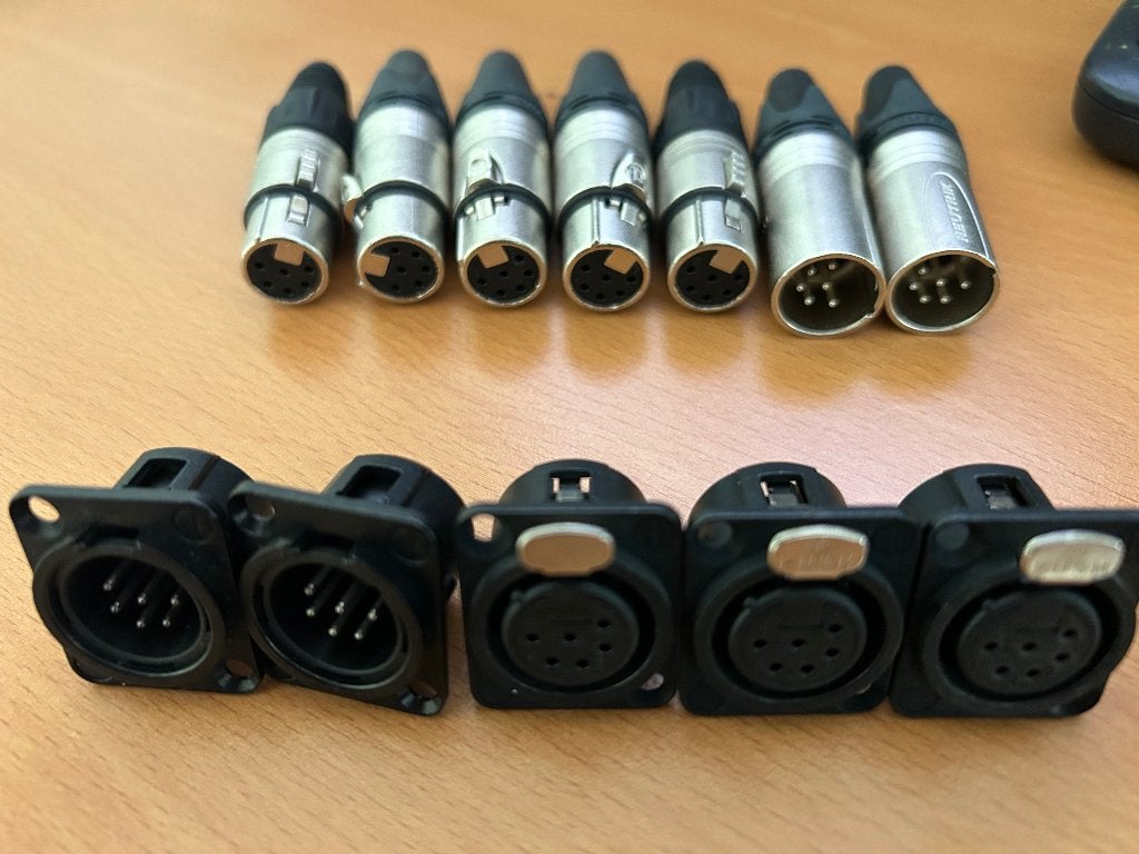 Partij Neutrik XLR 6 polig, Ophalen of Verzenden, Nieuw, Apparatuur