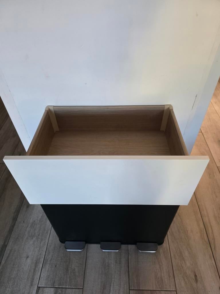 Ikea Besta lade met Lappviken front + 3 extra fronten, Ophalen of Verzenden, Zo goed als nieuw