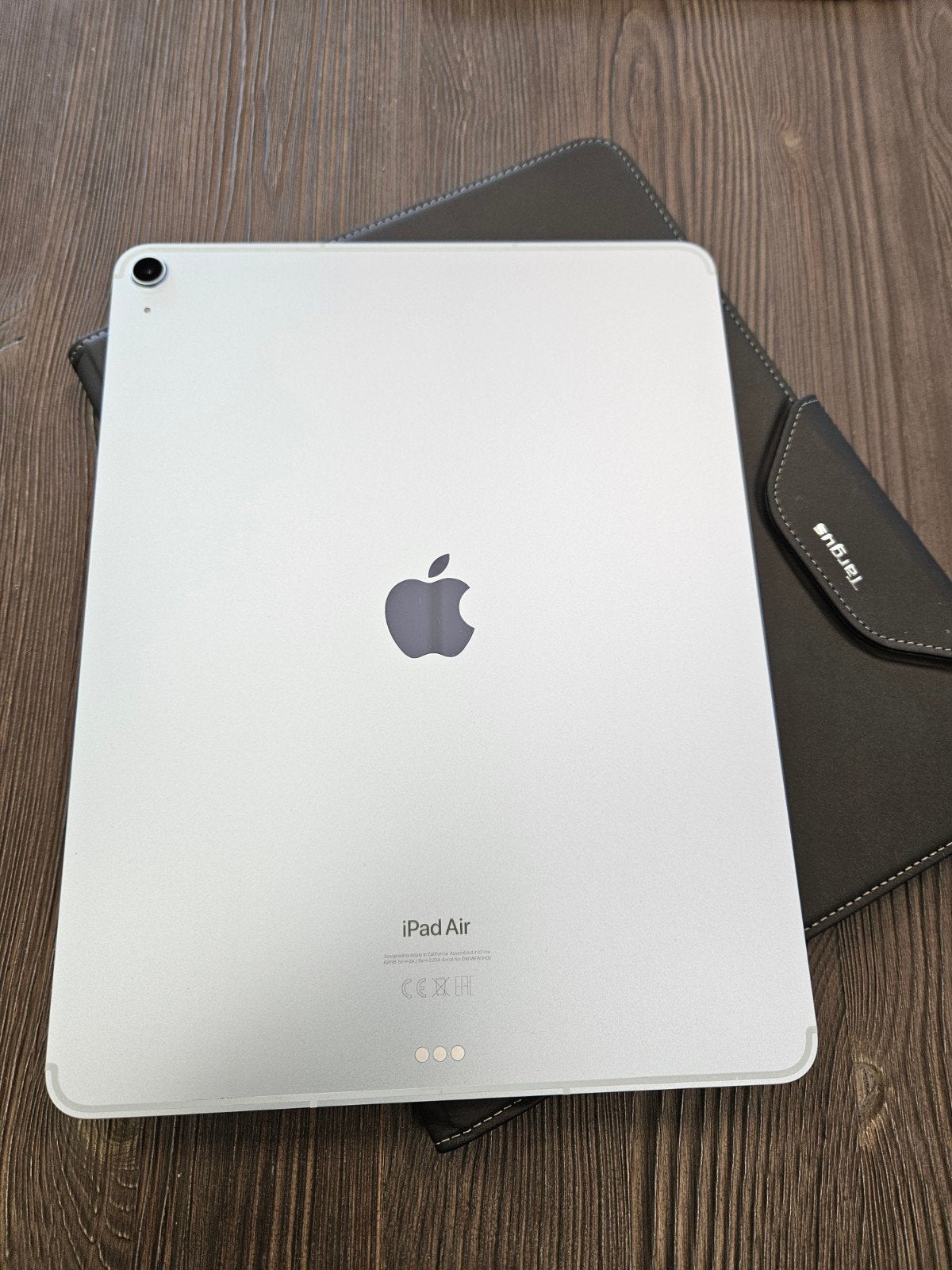 iPad Air 3 512 GB - Zo goed als nieuw met 2 jaar garantie, Computers en Software, Ophalen