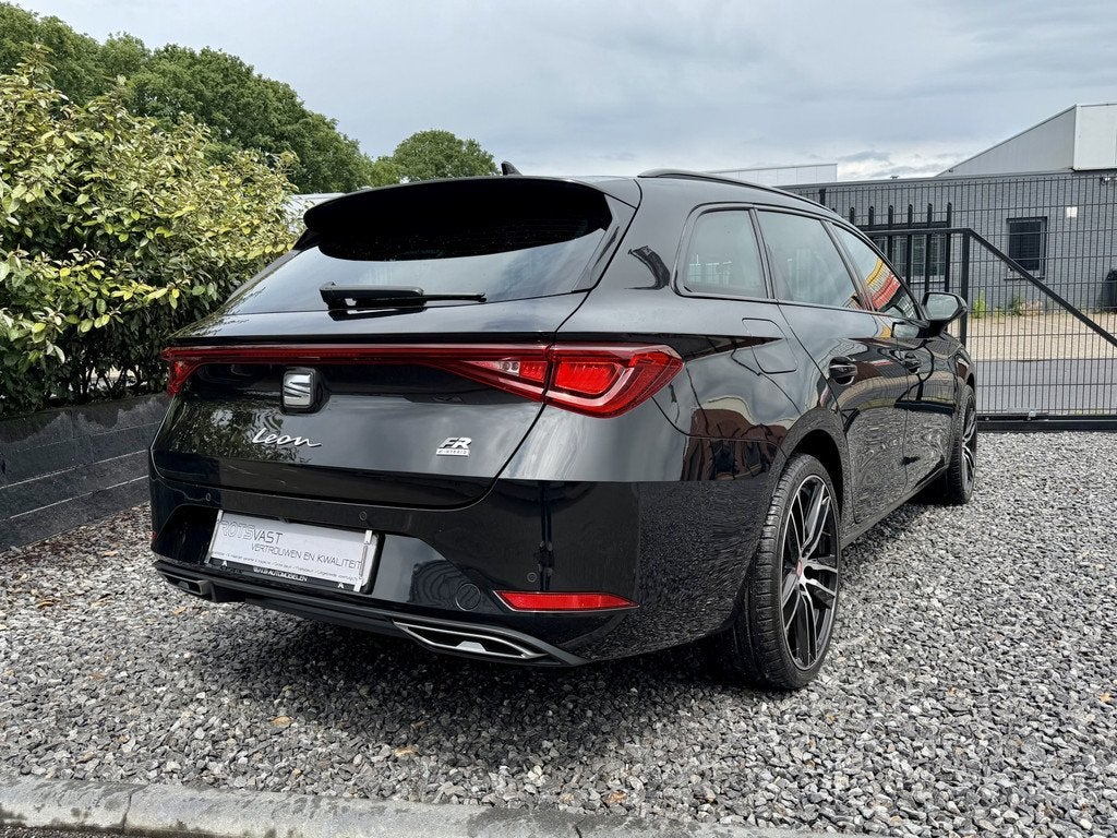 SEAT Leon Sportstourer 1.4 TSI FR 204PK e-Hybrid Led|Camera|, Auto's, 1556 kg, Gebruikt, 4 cilinders, Met garantie (alle)