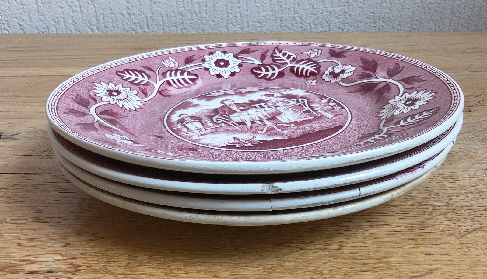 Antieke Engelse borden met rood-wit decor (set van 4), Ophalen