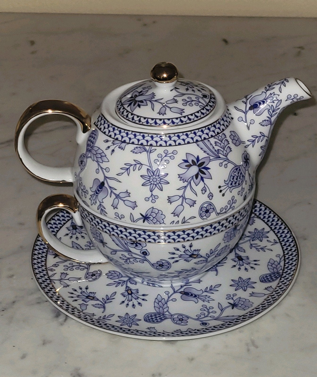 PORSELEINEN MG tea for one, Huis en Inrichting, Keuken | Servies, Ophalen of Verzenden, Zo goed als nieuw