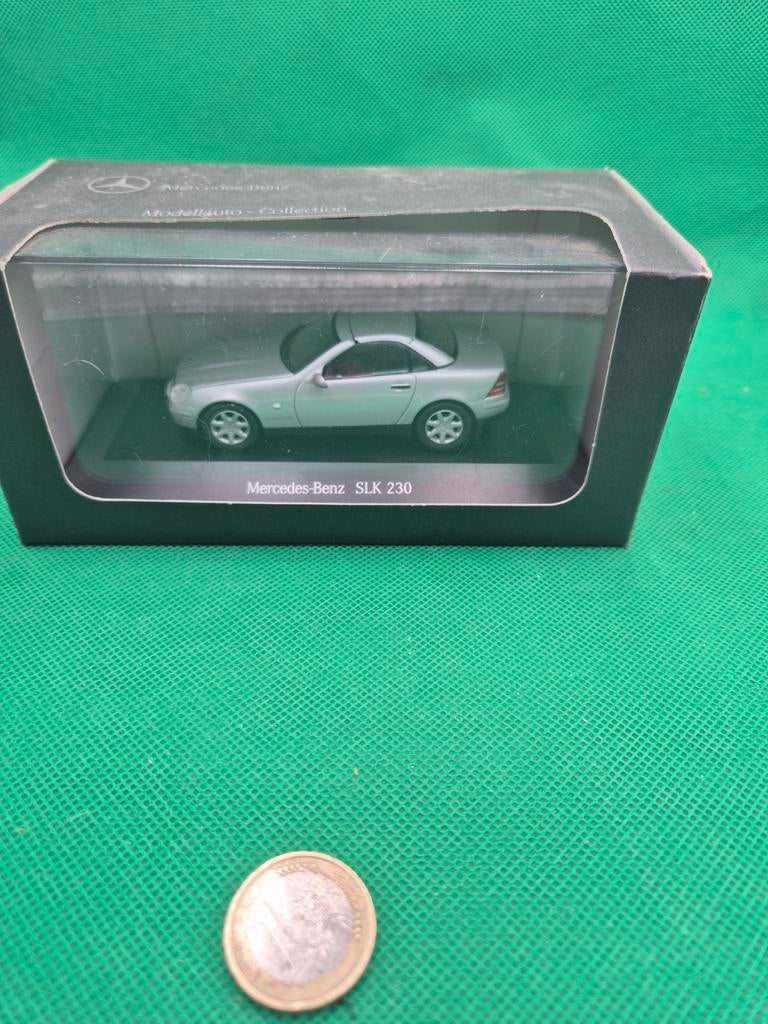 271 Mercedes benz SLK 230 1/43 herpa, Ophalen of Verzenden, Zo goed als nieuw, Auto, MiniChamps