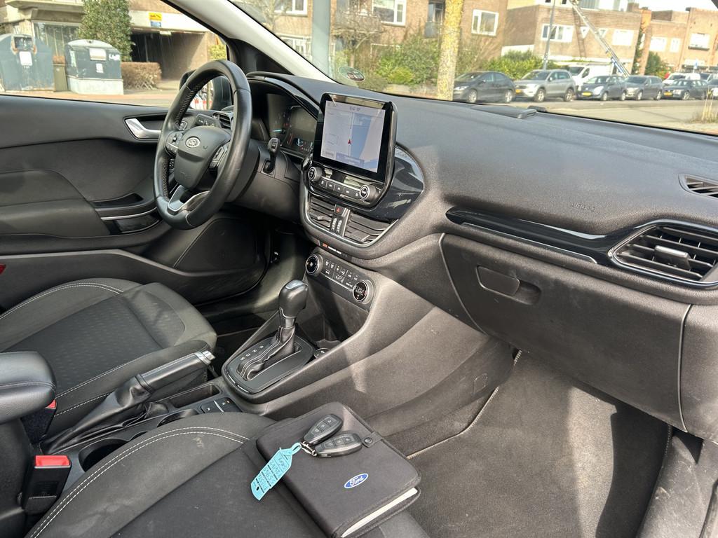 Ford Fiesta 1.0 EcoBoost Titanium automaat panoramadak airco, Gebruikt, 1144 kg, 49 €/maand, Origineel Nederlands