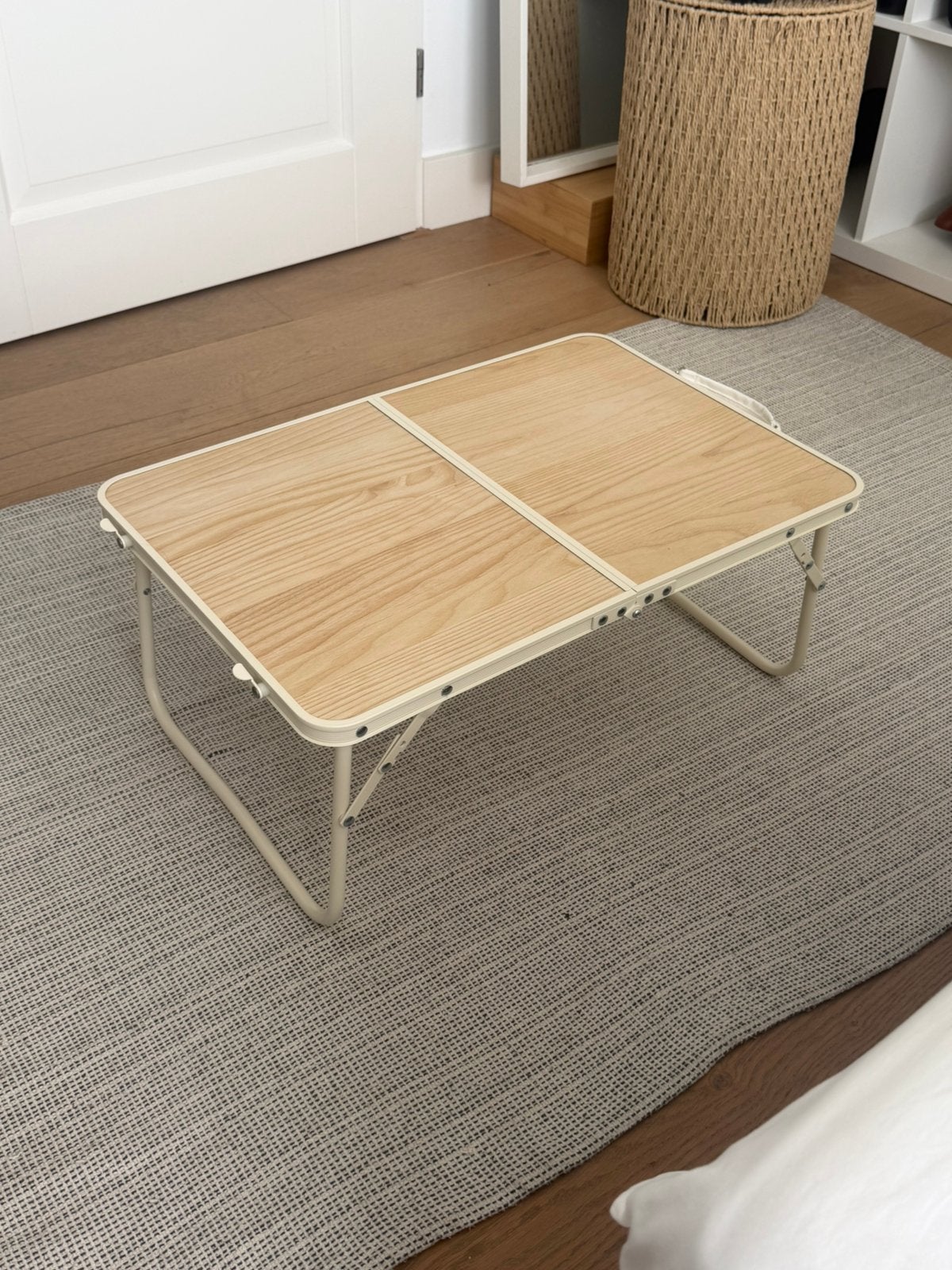 Folding Table/Tray, Ophalen, Zo goed als nieuw, Campingstoel
