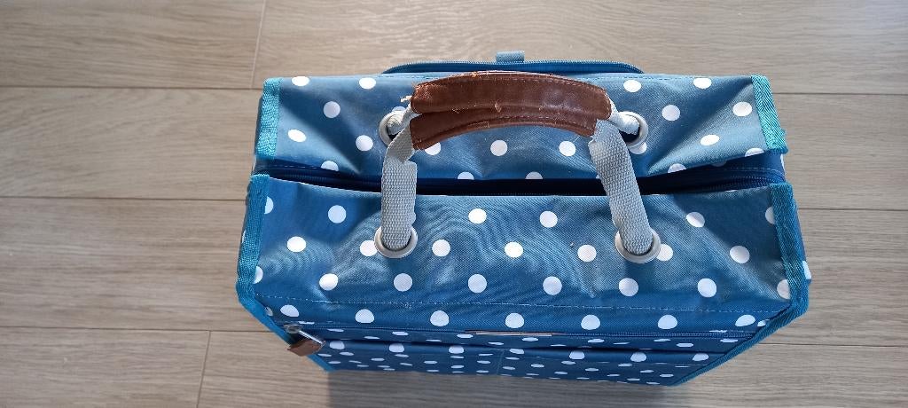 fietstas, Ophalen, Zo goed als nieuw, Travel & Co