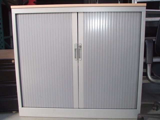 Middel hoge en lage Roldeur/archiefkasten, Ophalen, Gebruikt, -, -