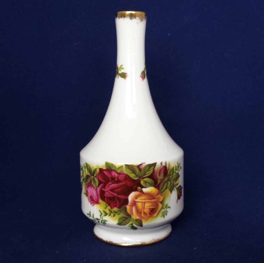 Royal Albert Old Country Roses - vaasje, Ophalen of Verzenden