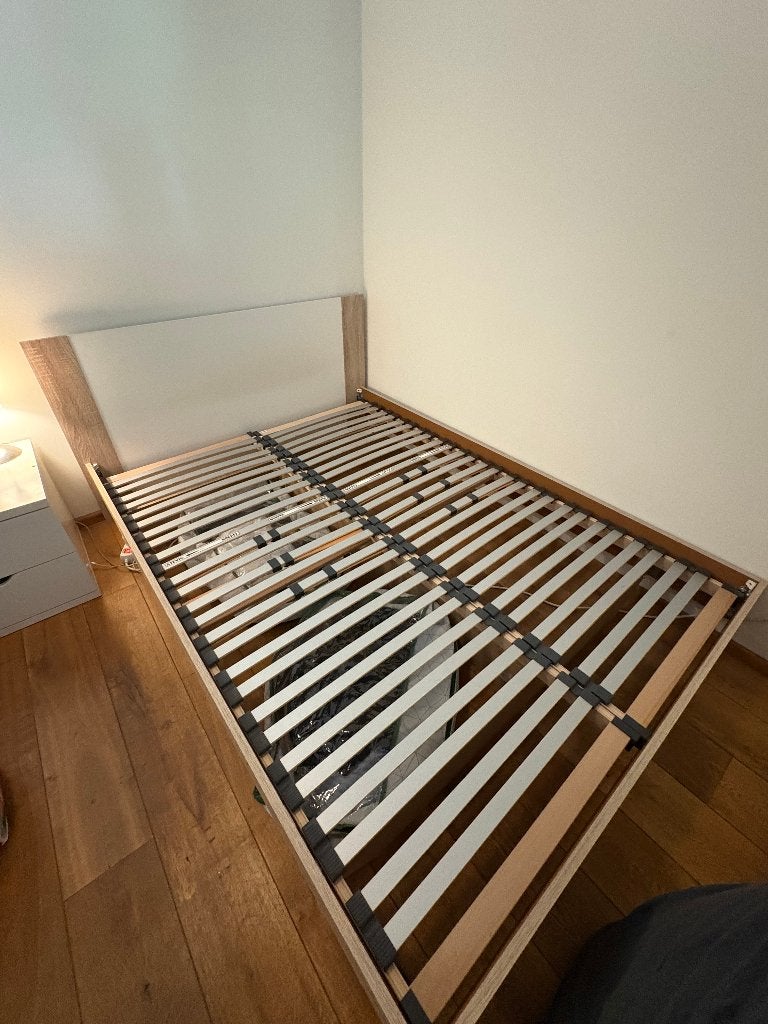 Bed frame (140x200), Huis en Inrichting, Slaapkamer | Bedden, Ophalen, Tweepersoons, 140 cm, Zo goed als nieuw