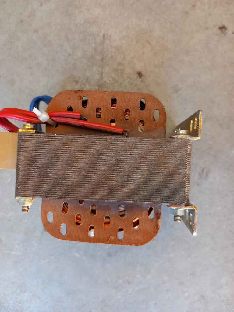 Transformator 220V naar 24V, 105 VA, Doe-het-zelf en Verbouw, Elektra en Kabels, Gebruikt, Overige typen, Ophalen of Verzenden