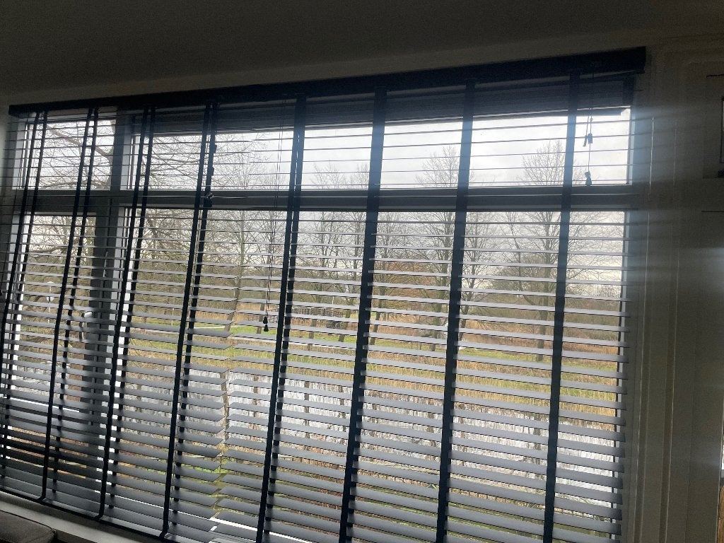 Houten jaloezieën 2 stuks, Ophalen, Zo goed als nieuw, Jaloezie