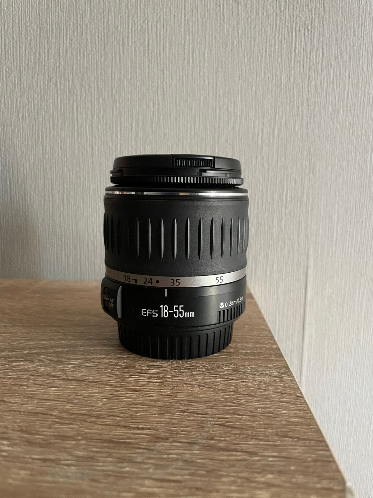 Canon EF-S 18-55mm lens (ALS NIEUW + GARANTIE), Ophalen, Zo goed als nieuw, Standaardlens, Zoom
