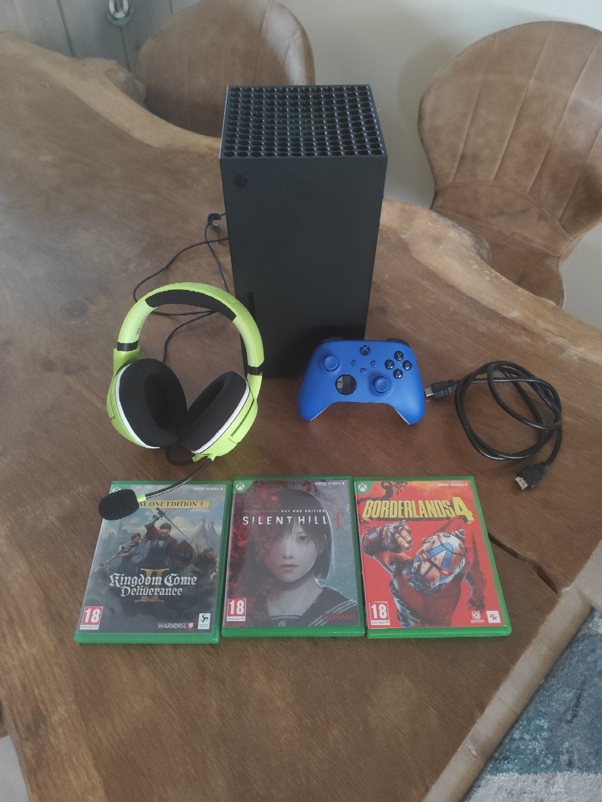 Xbox Series X | 3 games | nieuwe headset (Razer Kaira X), Ophalen, Zo goed als nieuw