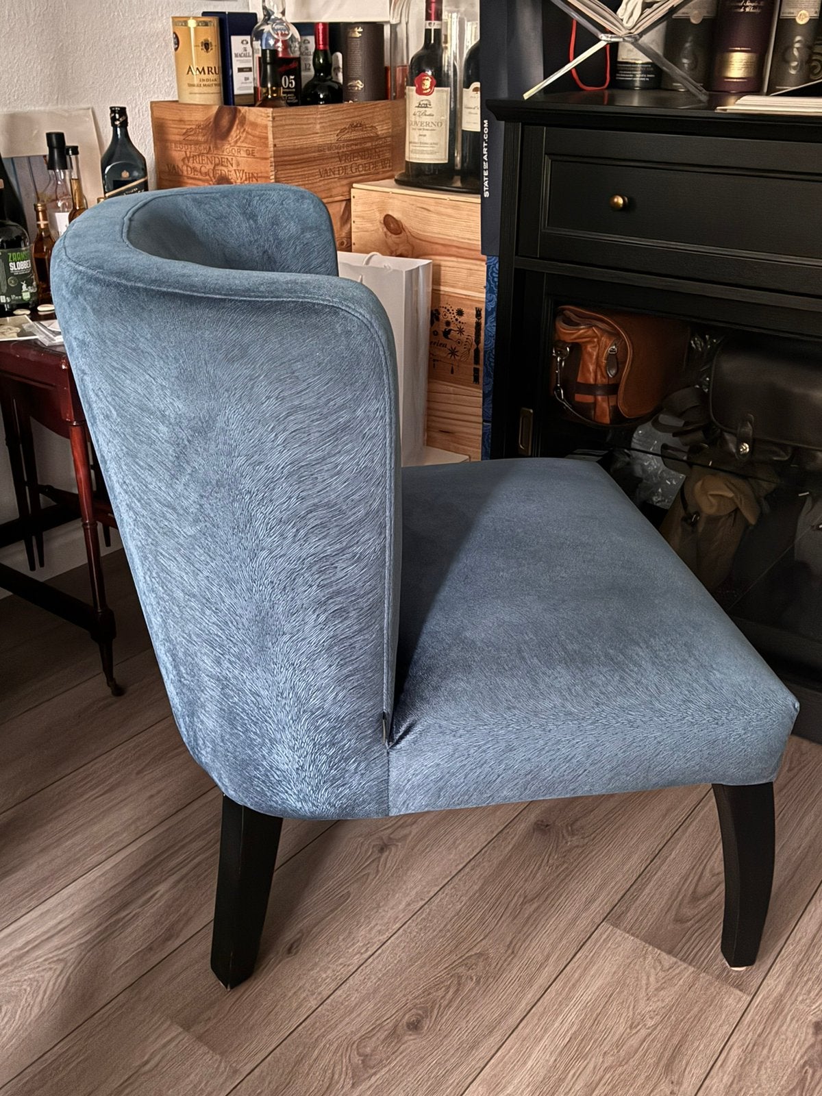 Uniek excl Keyser en Co design fauteuil nwstaat blue velvet, Ophalen, 75 tot 100 cm, Zo goed als nieuw, Modern / modern vintage