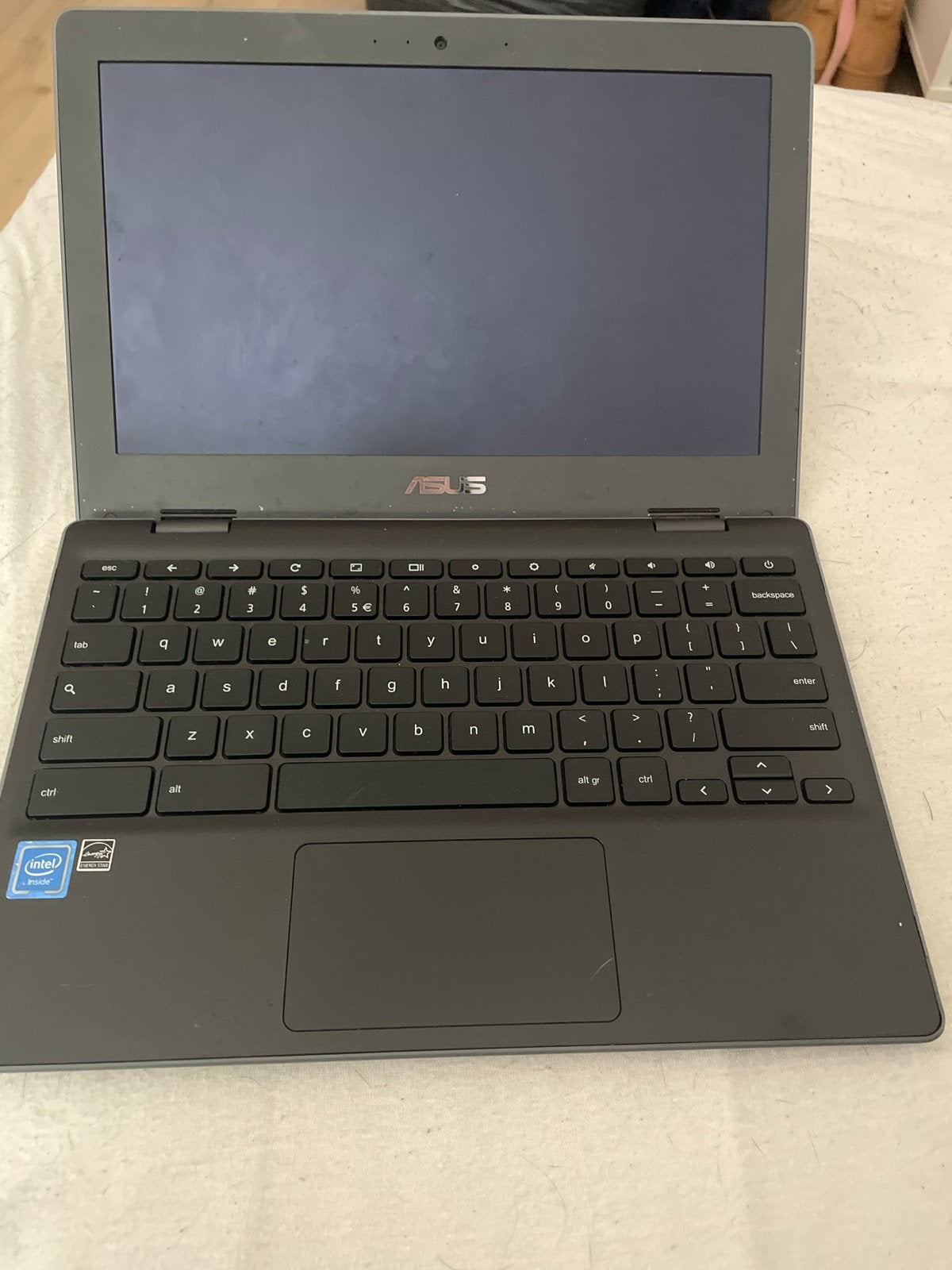 ASUS Chromebook C204EE - Robuuste en compacte laptop, Ophalen, Qwerty, 32 GB of minder, 11 inch