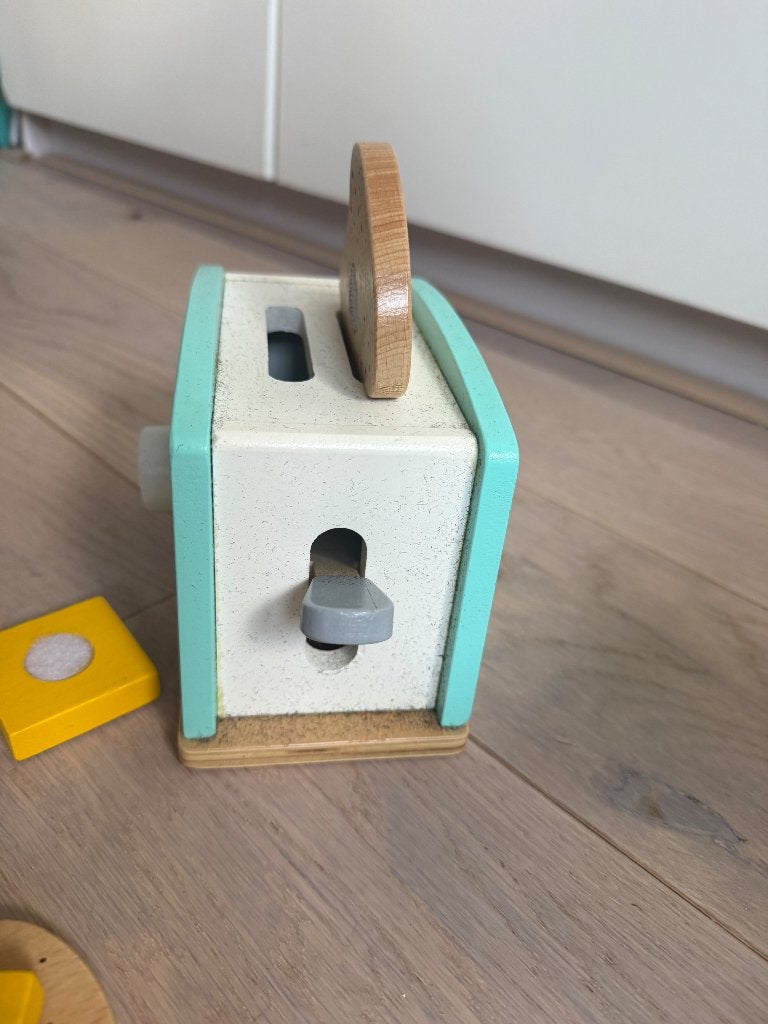 Broodrooster hout, Ophalen, Zo goed als nieuw, Meubelstuk of Keukentje