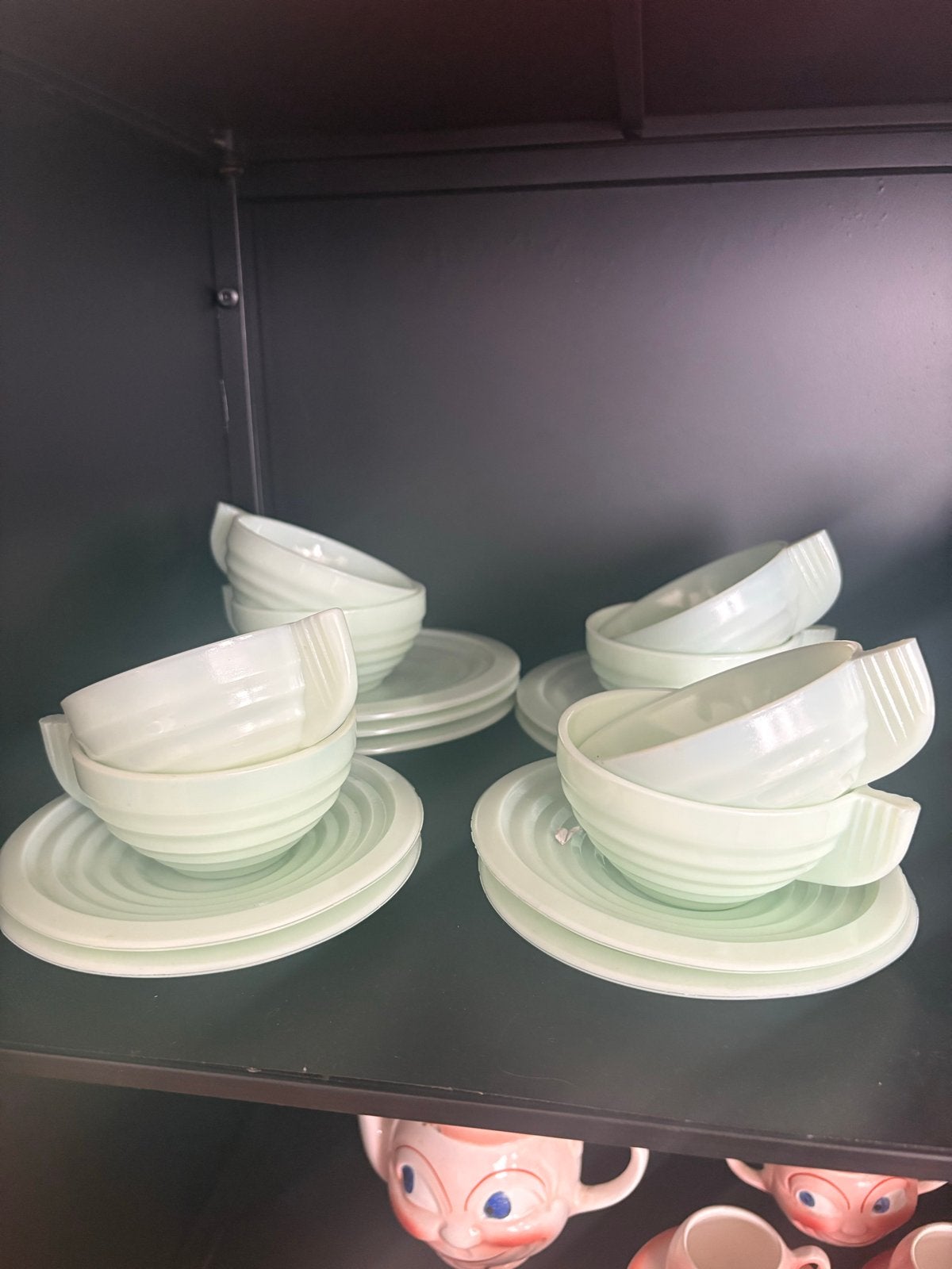 Vintage Melkglas (jadeite) Kop en Schotel Set - Mintgroen, Ophalen of Verzenden