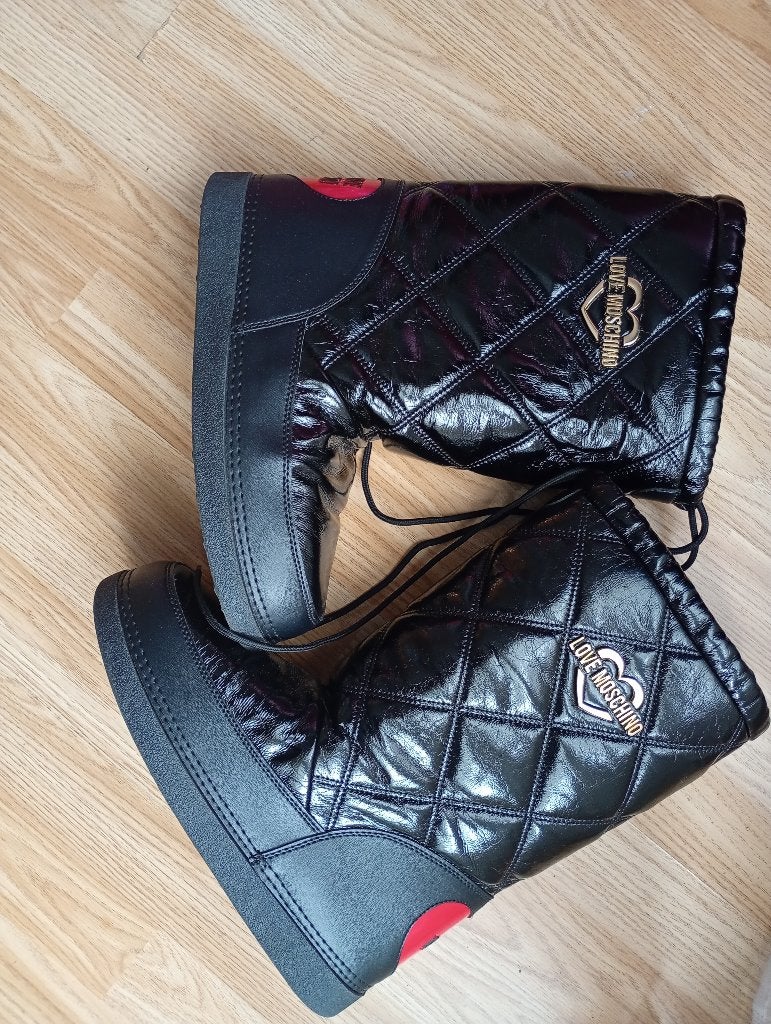 Love Moschino laarzen maat 42, Hoge laarzen, Love Moschino, Zwart, Ophalen of Verzenden