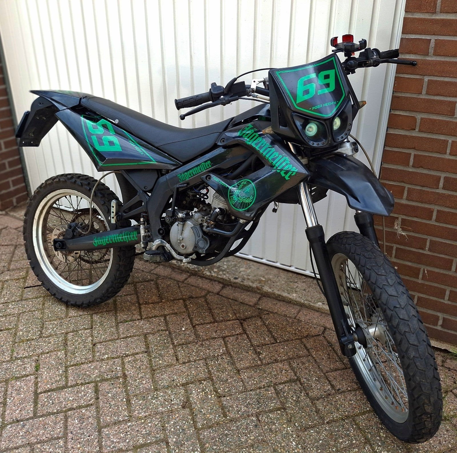 Leuke derbi senda 50 cc schakelbrommer, Fietsen en Brommers, Ophalen, Gebruikt