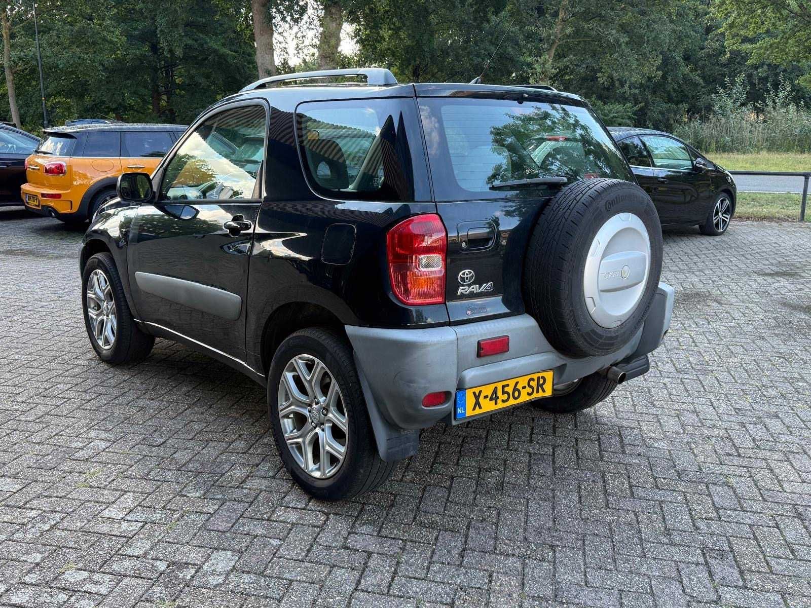 Foto 5 van 2001 Toyota RAV4 1.8-16V VVT-i Luna Personenauto