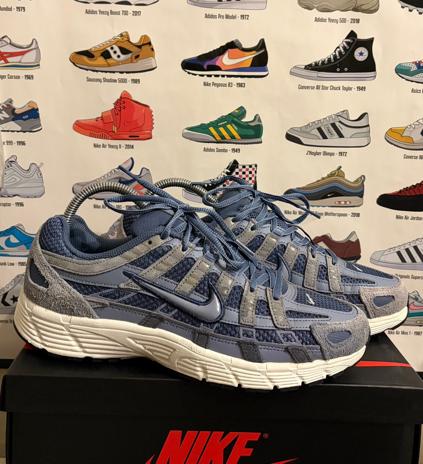 Nike P-6000, EUR 42,5, Kleding | Heren, Blauw, Ophalen of Verzenden, Sneakers of Gympen, Zo goed als nieuw