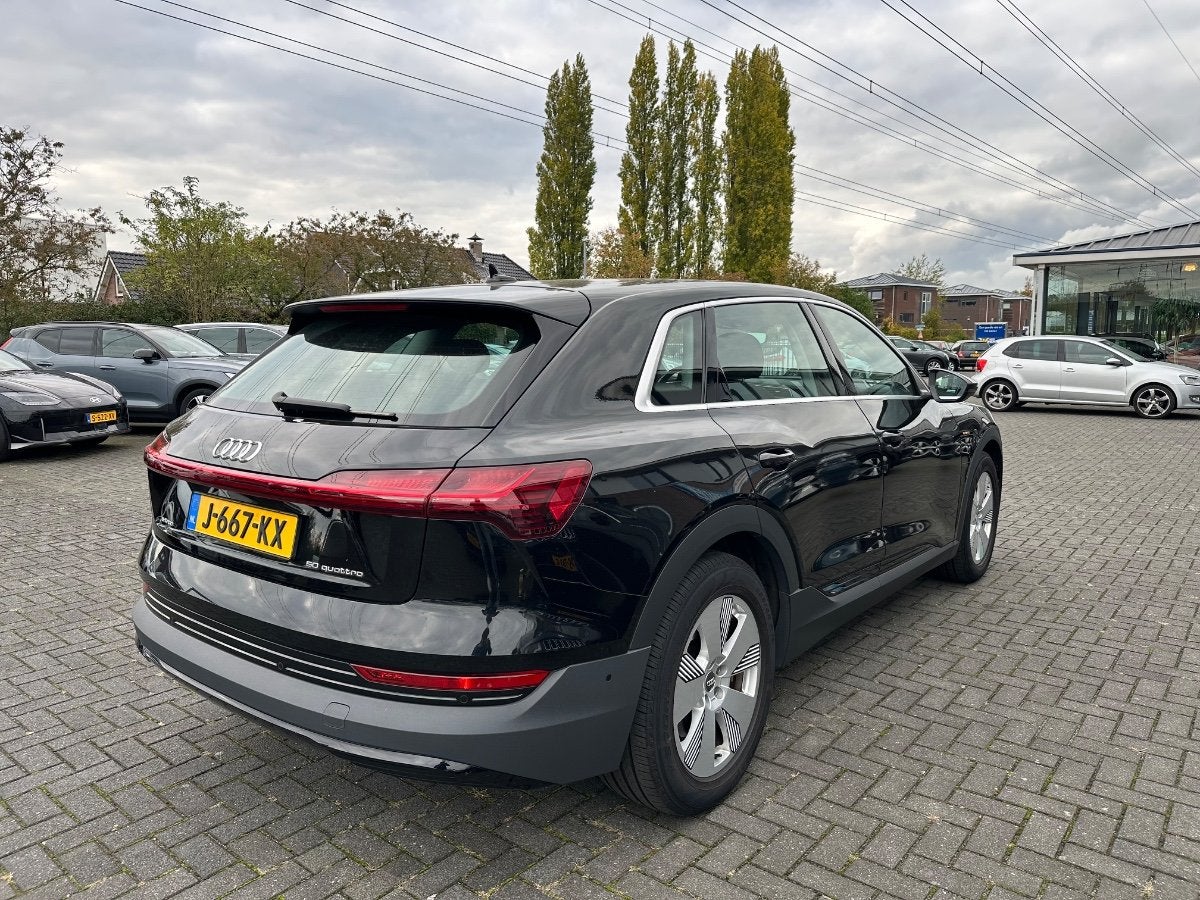 Audi e-tron 50 Quattro | Edition 71kWh | SoH 89% | Navi | Vi, Auto's, Automaat, 71 kWh, Zwart, Origineel Nederlands