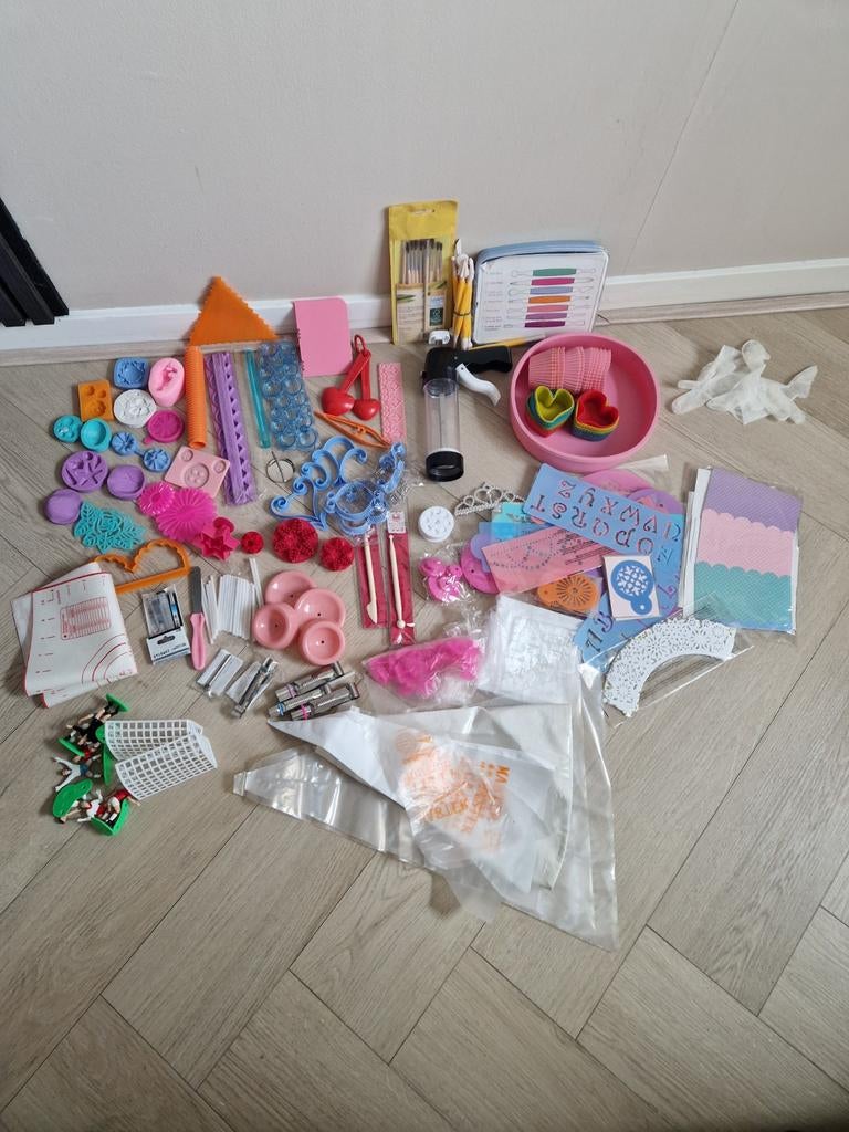 Taartdecoratie spullen, Ophalen of Verzenden, Taarten of Cupcakes
