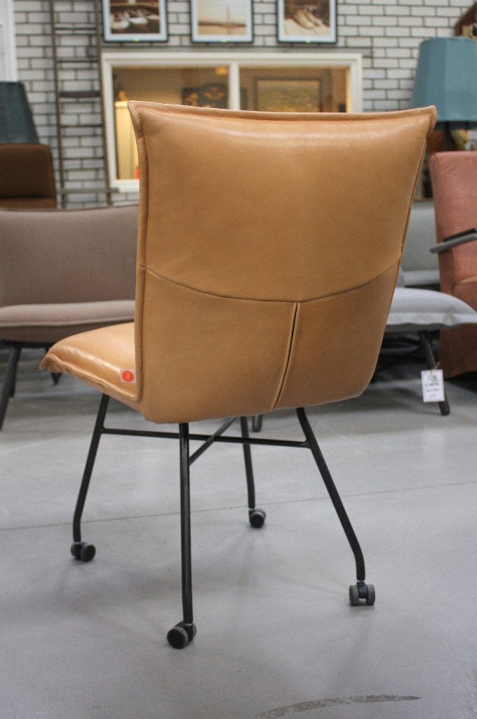 4x luxe eetkamerstoel Sanne Jess Design leer met wieltjes, Ophalen, Bruin, Zo goed als nieuw, Vier