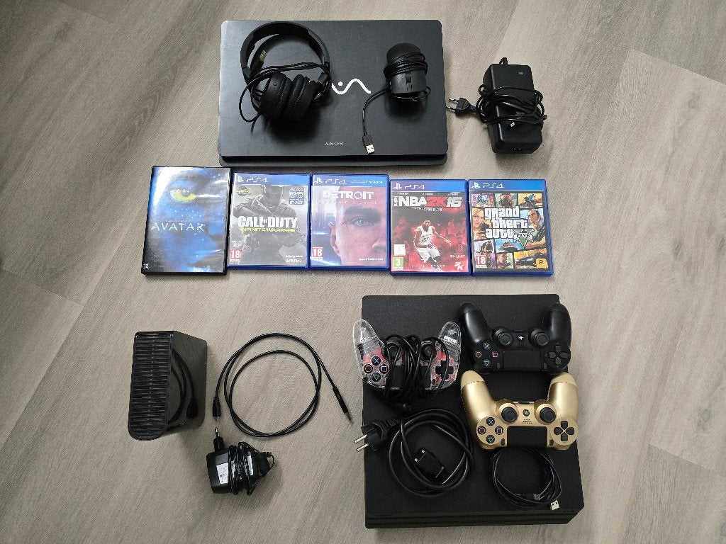 Playstation 4 PRO incl 49 games en 3 controllers, Spelcomputers en Games, Gebruikt, Ophalen of Verzenden, Met harde schijf, 1 TB