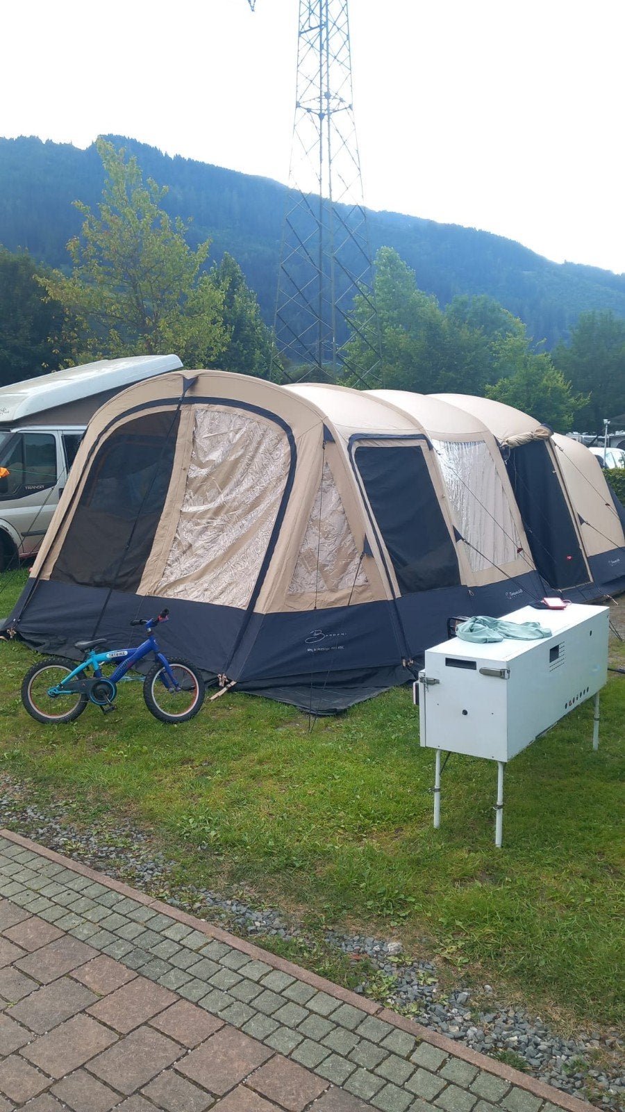 Bardani Royal Prestige 400 RSC (stokken) tent, Caravans en Kamperen, Tenten, Ophalen, Zo goed als nieuw, Tot en met 5