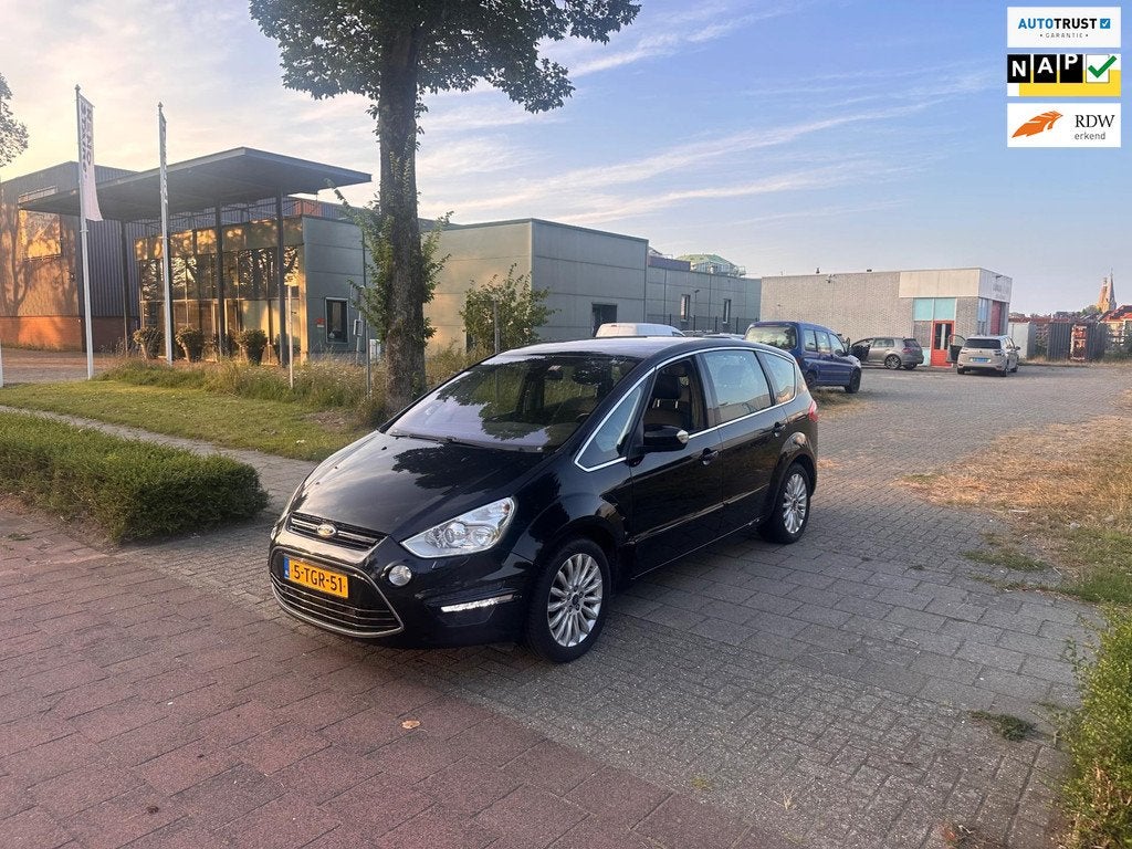 Ford S-Max 2.0 TDCi Lease Platinum Leder.Navi.Clima.Pano.Ex, Auto's, Ford, Euro 5, Automatische klimaatregeling, 4 cilinders, 1589 kg