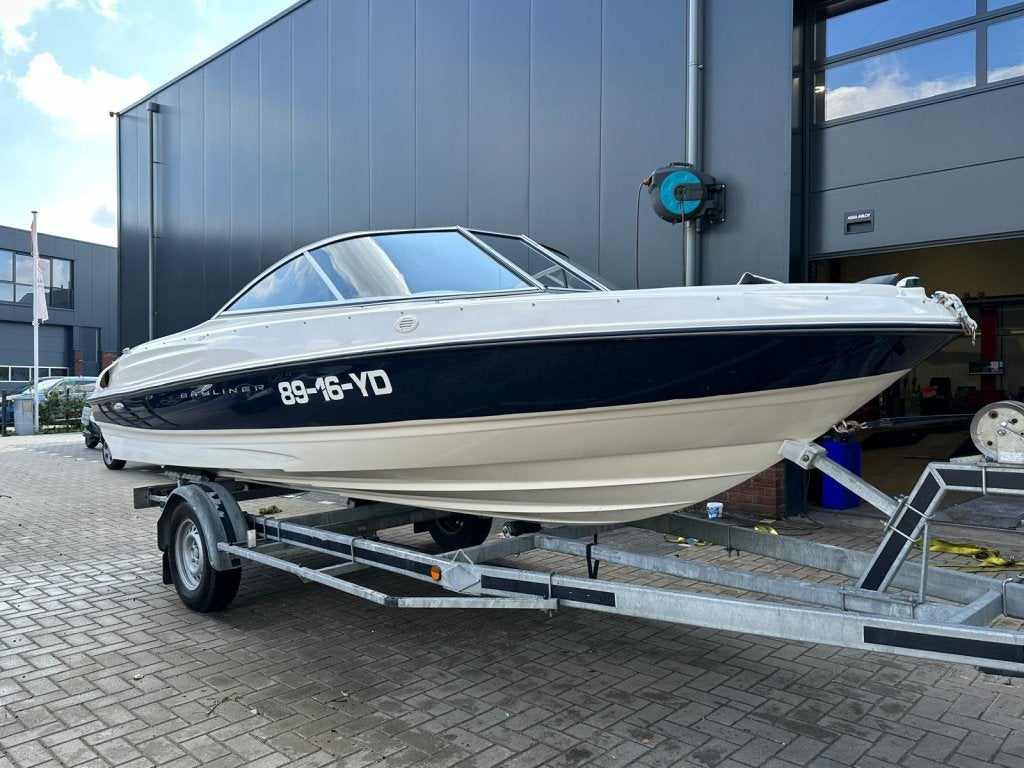 Bayliner 175 bowrider