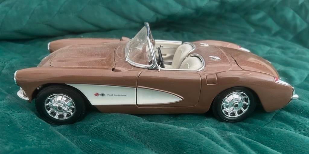 Chevrolet Corvette Convertible 1957, Ophalen of Verzenden, Zo goed als nieuw, Maisto