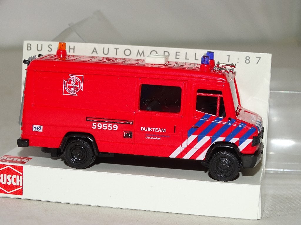 1/87 Busch Mercedes 507  Brandweer Duikteam, Hobby en Vrije tijd, Ophalen of Verzenden, Nieuw, Bus of Vrachtwagen, Overige merken
