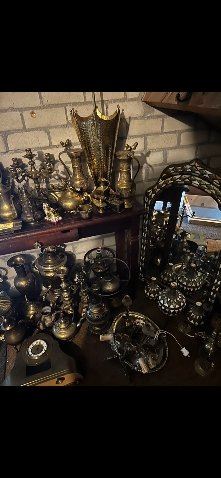 Antieke huis decoraties, Ophalen