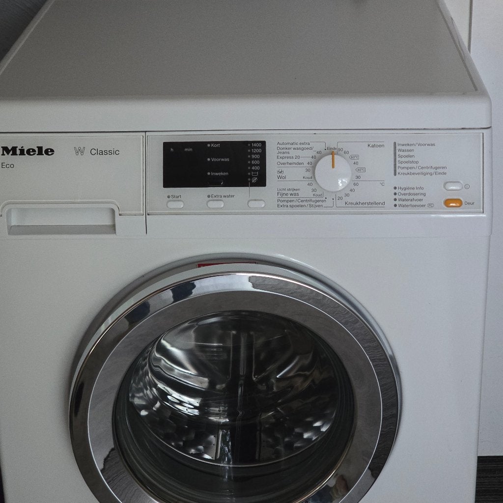 Miele W Classic Eco wasmachine  1400 Toeren, Witgoed en Apparatuur, Ophalen, Energieklasse A of zuiniger, Zo goed als nieuw, Voorlader