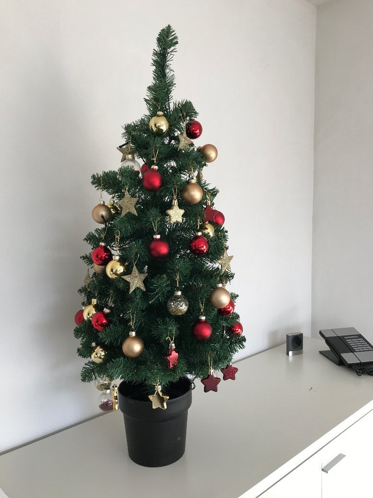 2 nieuwe Kerstbomen met versiering., Diversen, Kerst, Ophalen, Nieuw