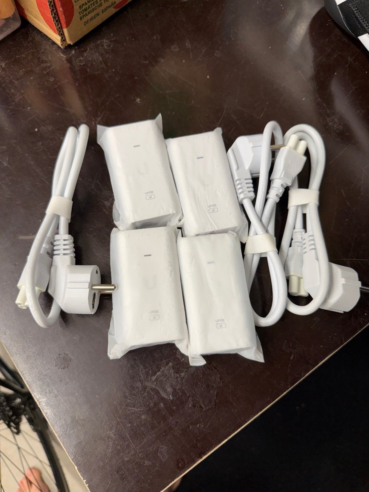 4x Nieuwe UniFi PoE Adapters (U-POE-AF), Ophalen of Verzenden, Nieuw