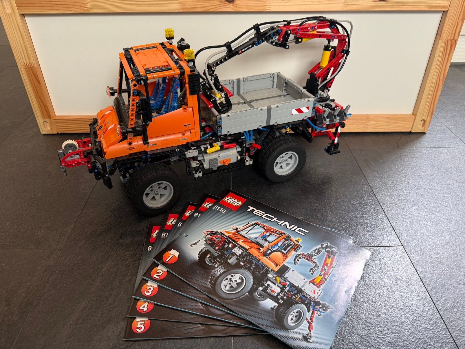 LEGO 8110 Mercedes-Benz Unimog U 400, Ophalen, Gebruikt, Lego, Compleet