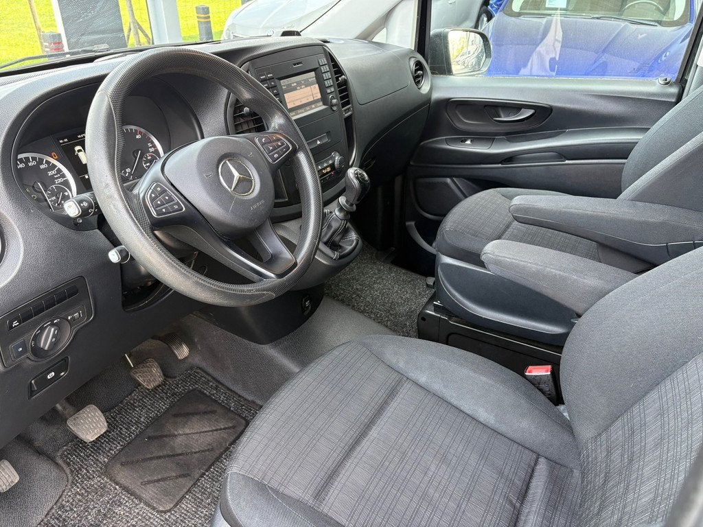 Mercedes-Benz Vito 111 CDI Lang Dubbele Cabine, Auto's, Voorwielaandrijving, Euro 5, Stof, Gebruikt