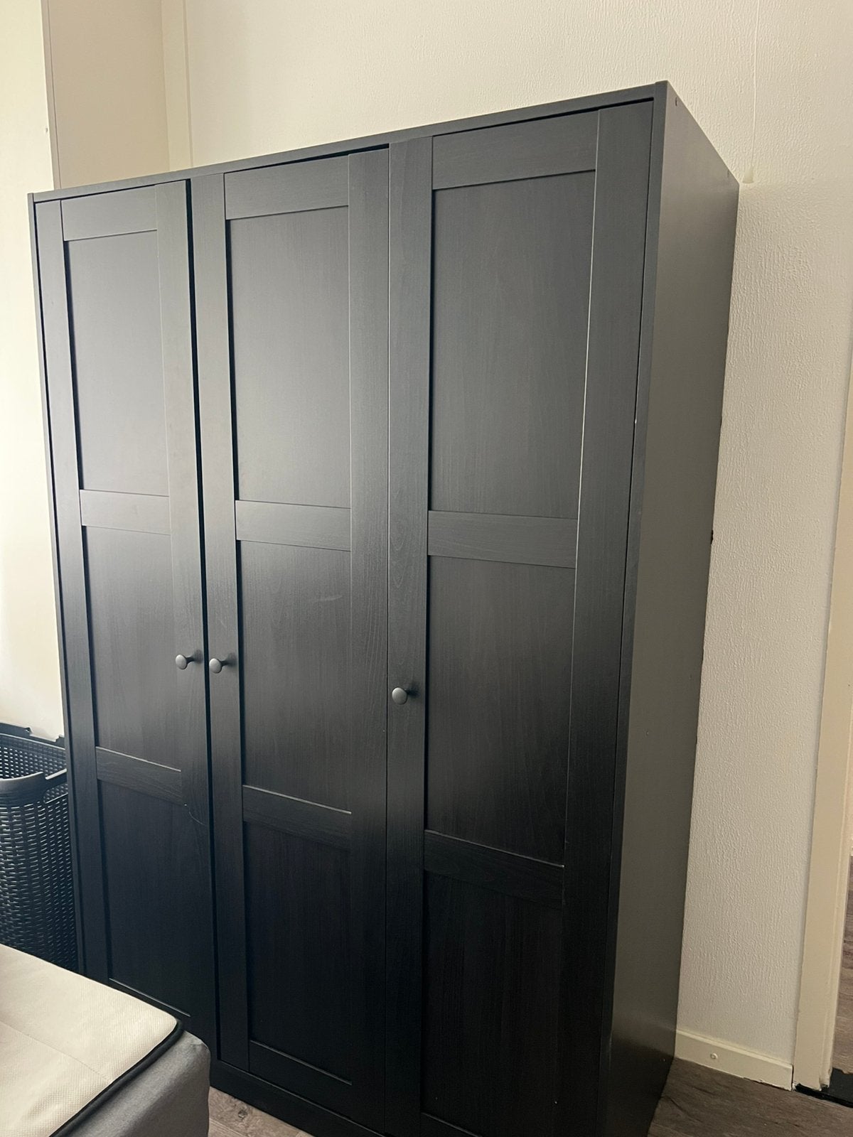 Kast, Ophalen, 100 tot 150 cm, Zo goed als nieuw, 25 tot 50 cm
