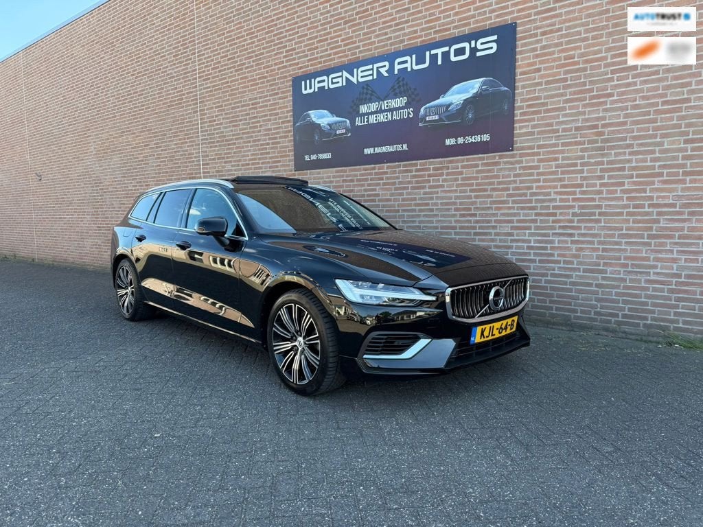 Volvo V60 2.0 T8 AWD Recharge Hybride BTW-AUTO Pano Trekhaak, Auto's, Volvo, Automaat, Dealer onderhouden, Gebruikt, Zwart